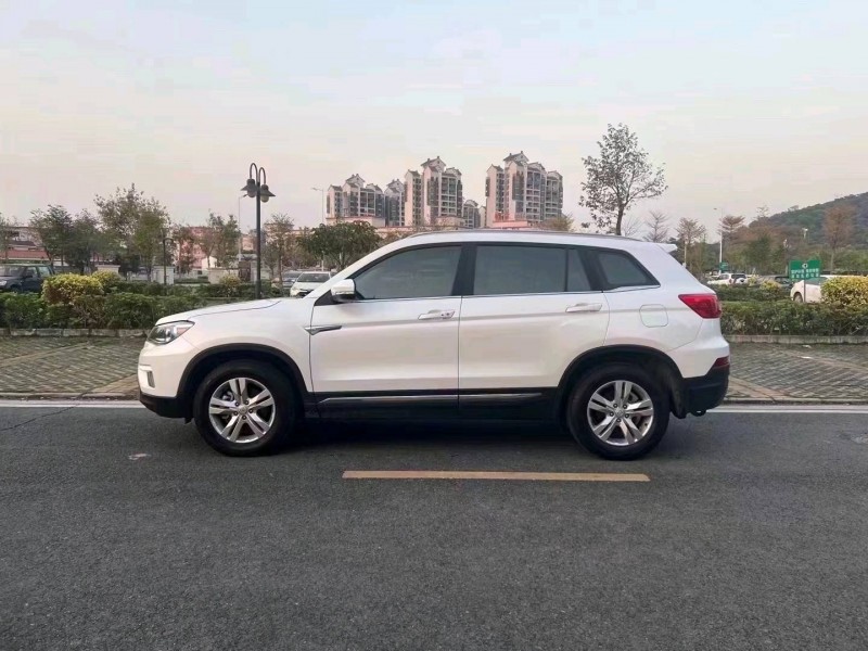中山19年長安汽車CS753
