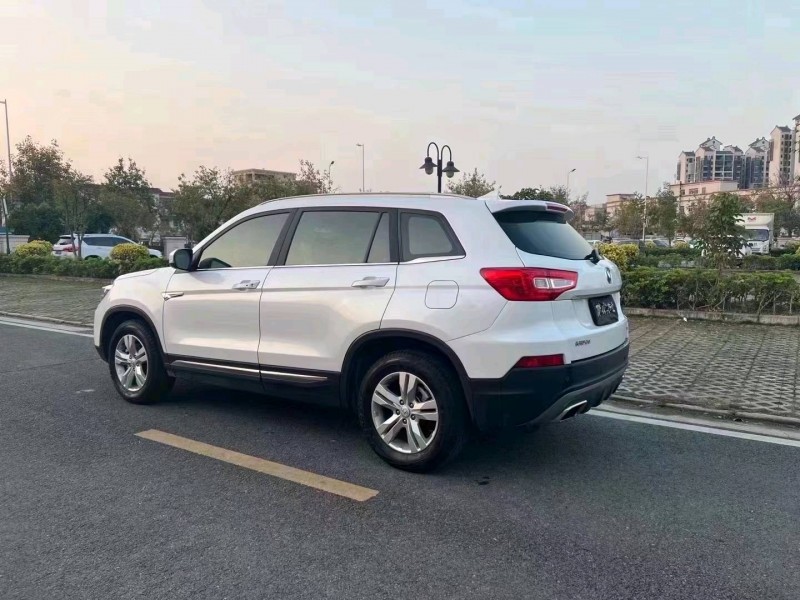 中山19年長安汽車CS754