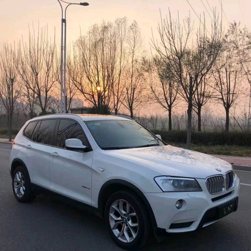 北京12年宝马X33