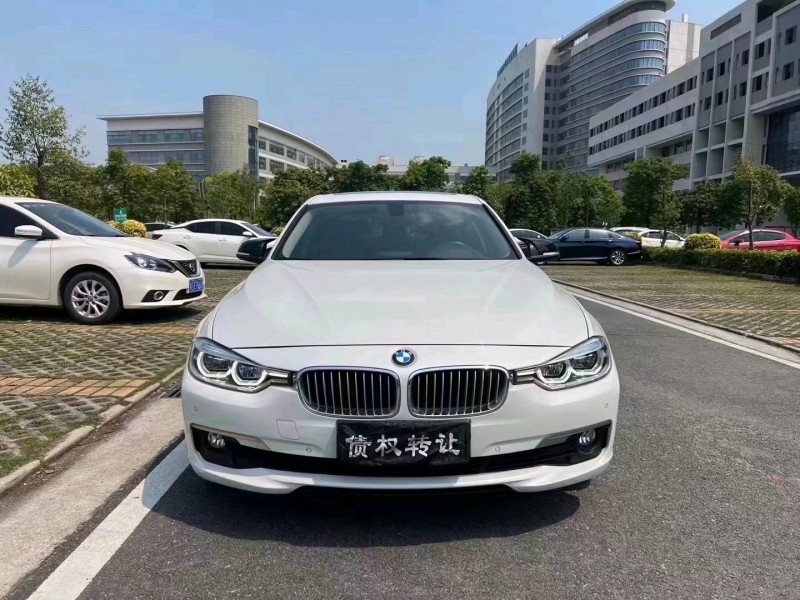 中山18年寶馬3系8