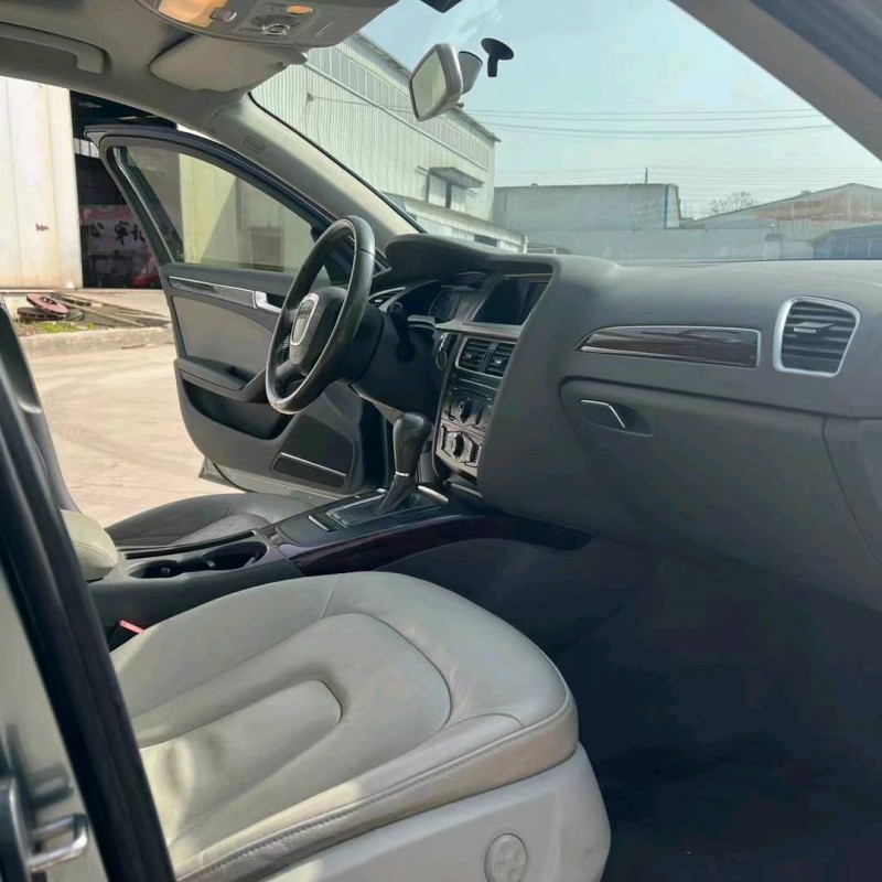 北京11年奥迪A4L7