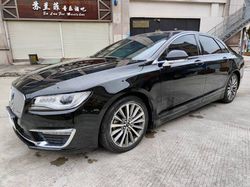 中山18年林肯MKZ2