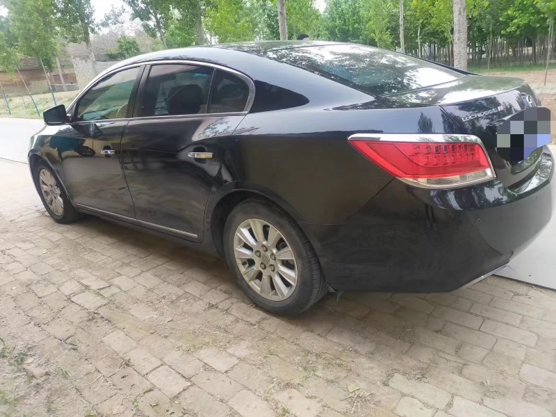 北京12年别克君越2