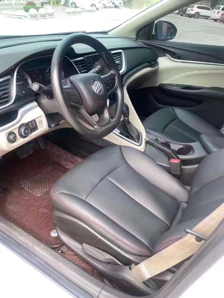 北京18年别克英朗3