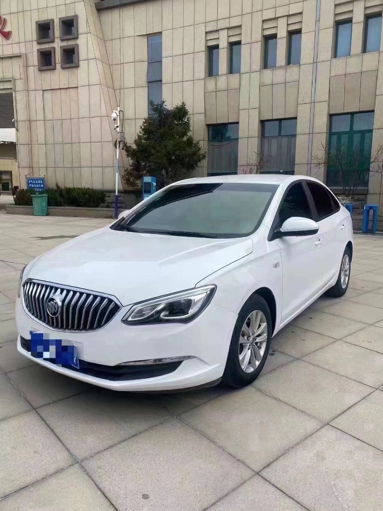 北京18年别克英朗5