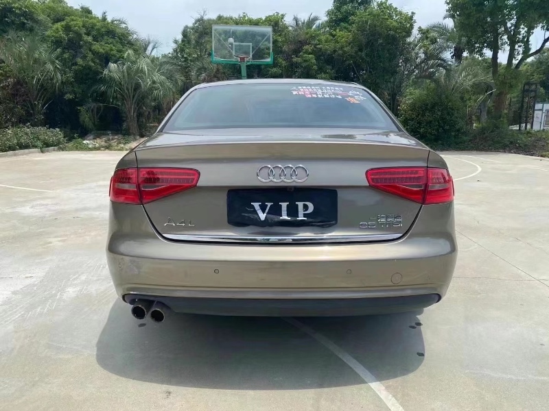 14年金华奥迪A4L