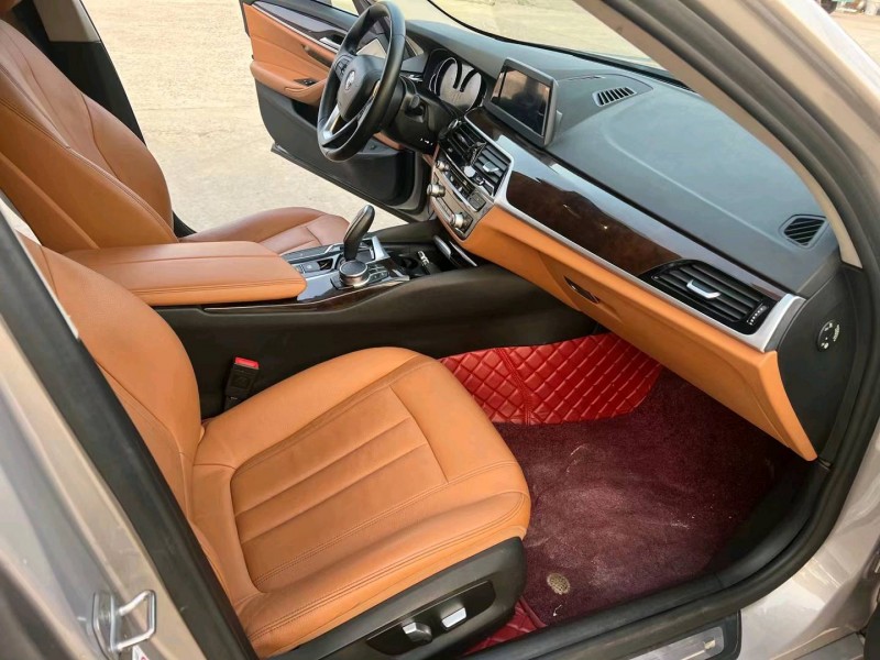 徐州18年宝马5系3