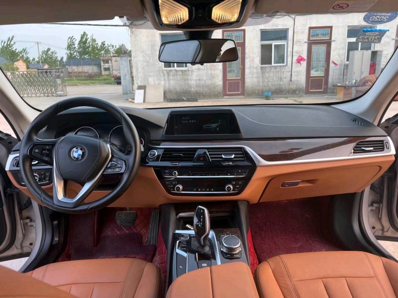 徐州18年宝马5系4