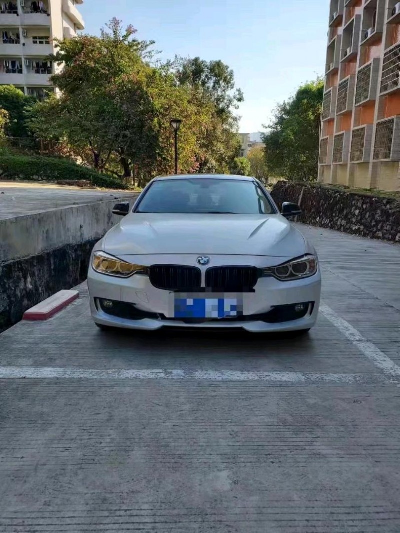 北京13年宝马3系1