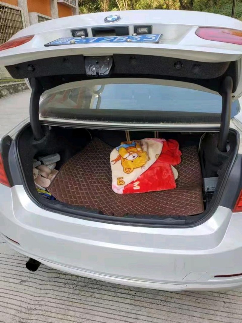 北京13年宝马3系5