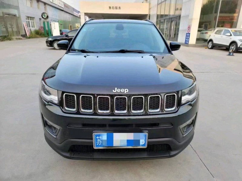 東營18年Jeep指南者1