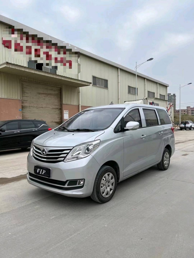 東莞18年長安汽車睿行S50T2