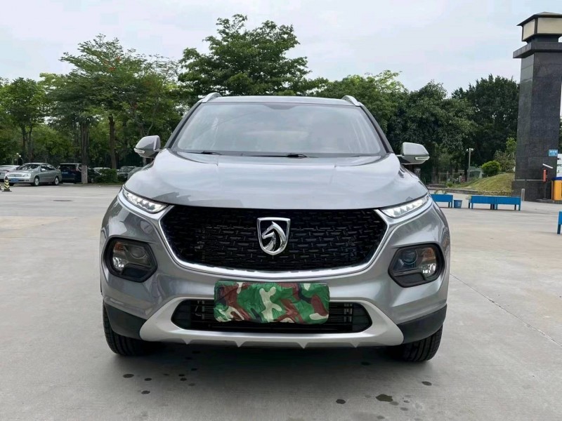 嘉興21年寶駿5105