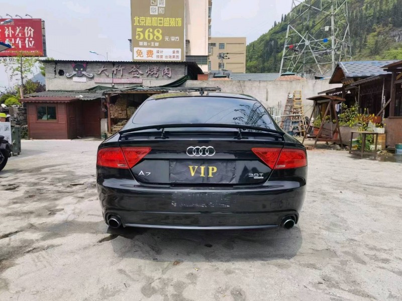 安順12年奧迪A7L2