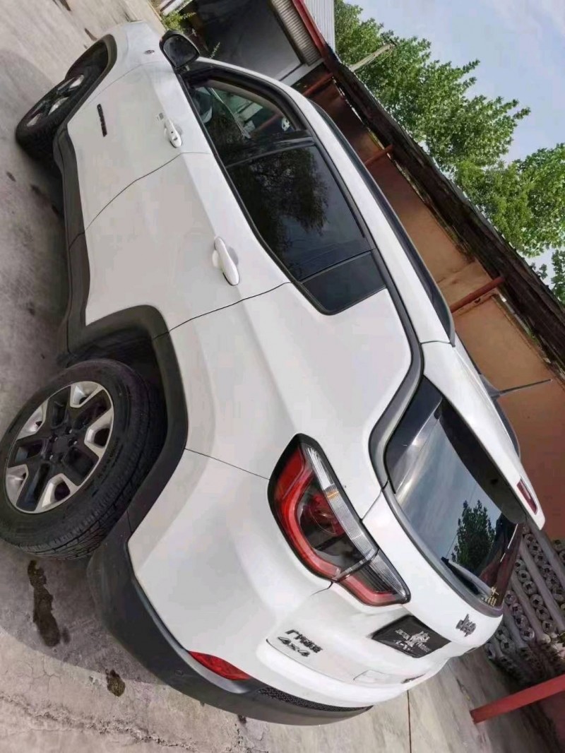 煙臺18年Jeep指南者8