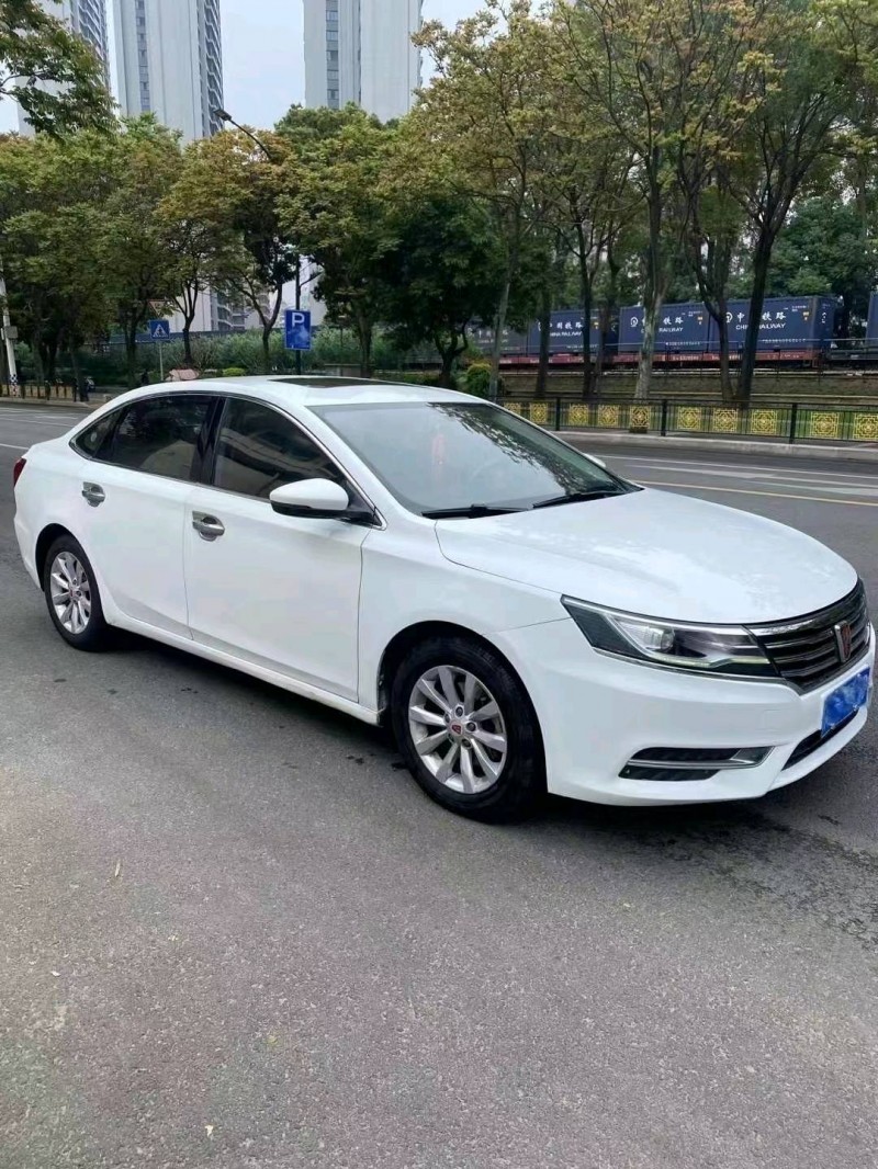 泉州18年榮威i62