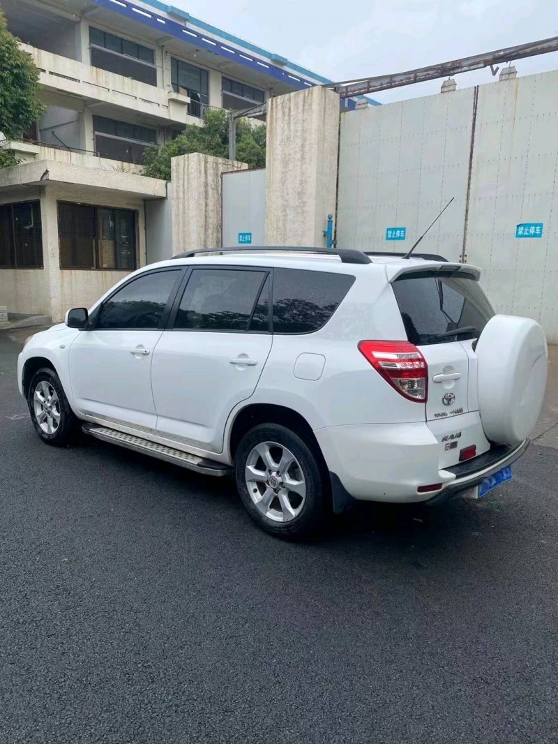 泉州12年豐田RAV45