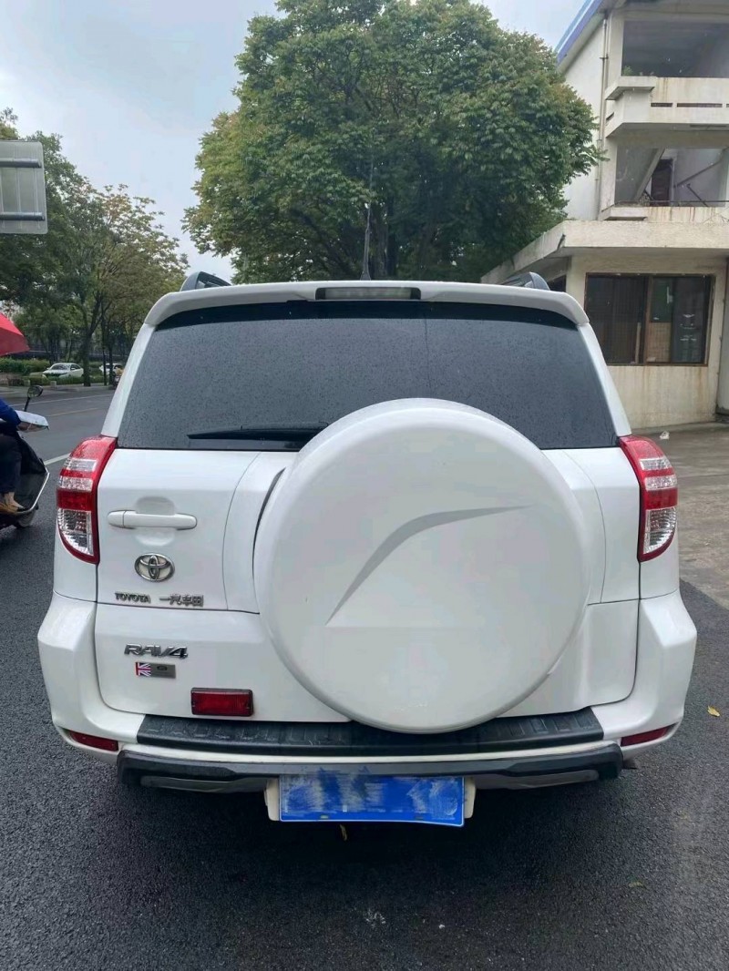 泉州12年豐田RAV44
