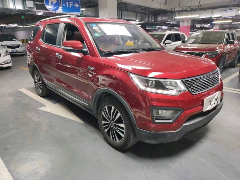 成都18年長安汽車CX702