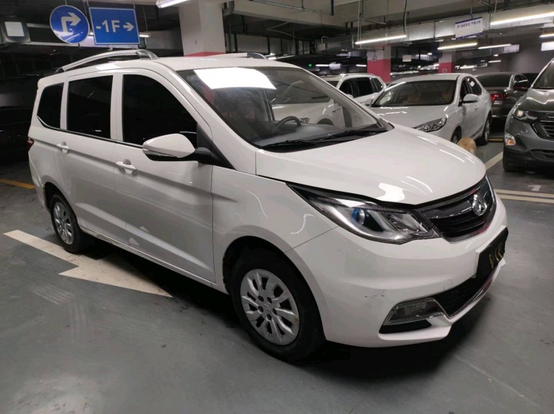 成都20年長安汽車歐尚3
