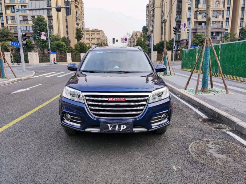 成都17年哈弗H61