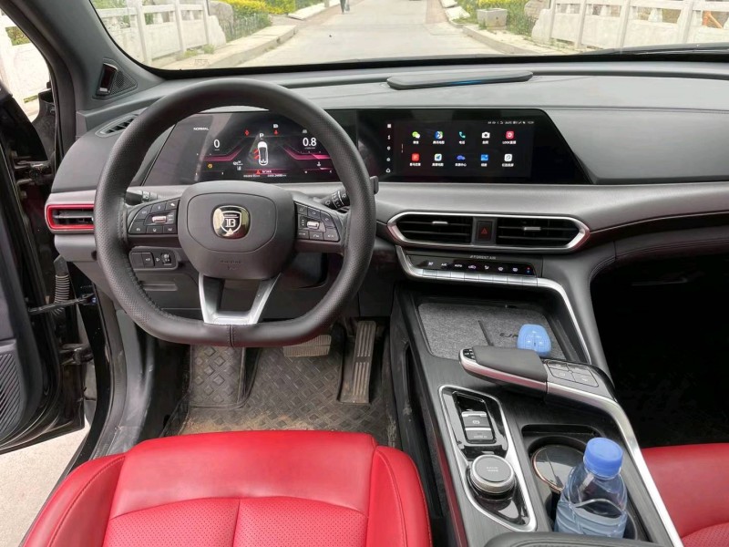 淄博20年長安汽車UNI-T6