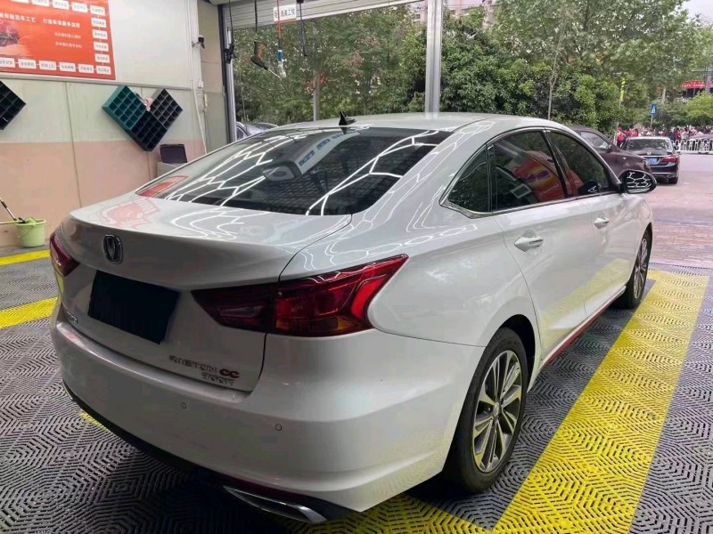 衡陽21年長安汽車睿馳CC2