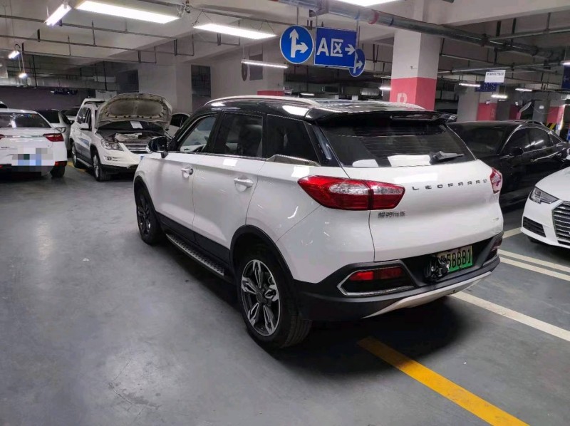成都19年獵豹汽車CS99