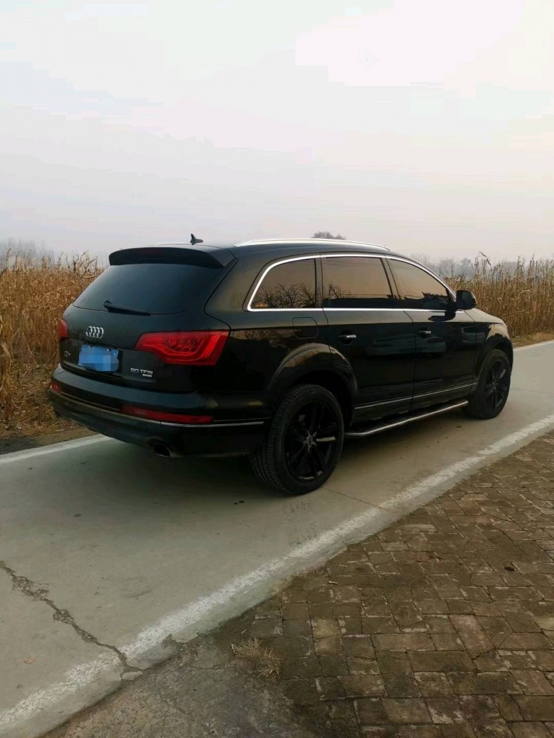 北京14年奥迪Q73