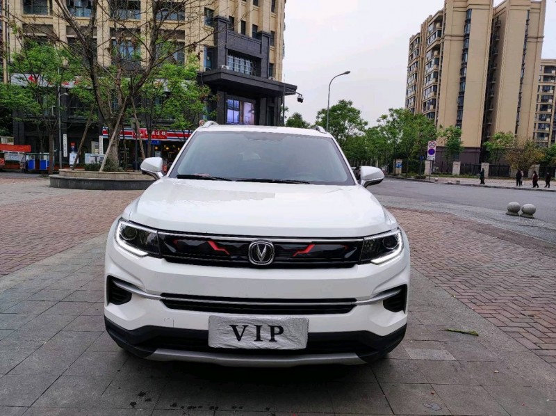 成都19年長安汽車CS351