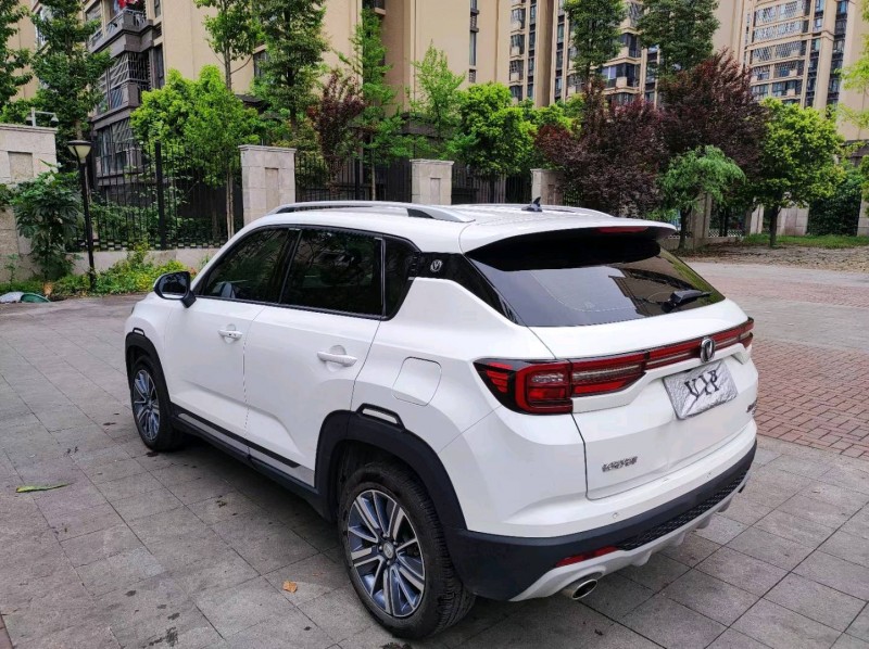 成都19年長安汽車CS357