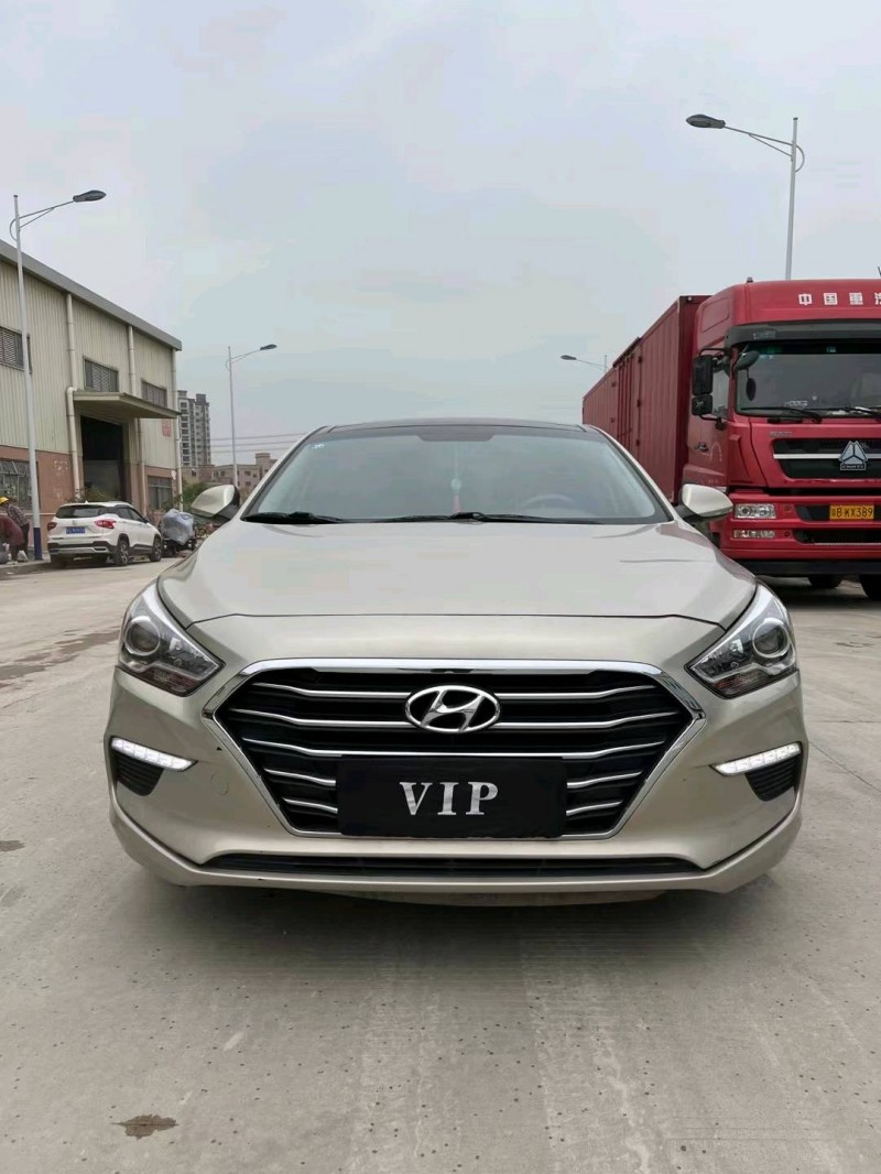 东莞18年现代名图1