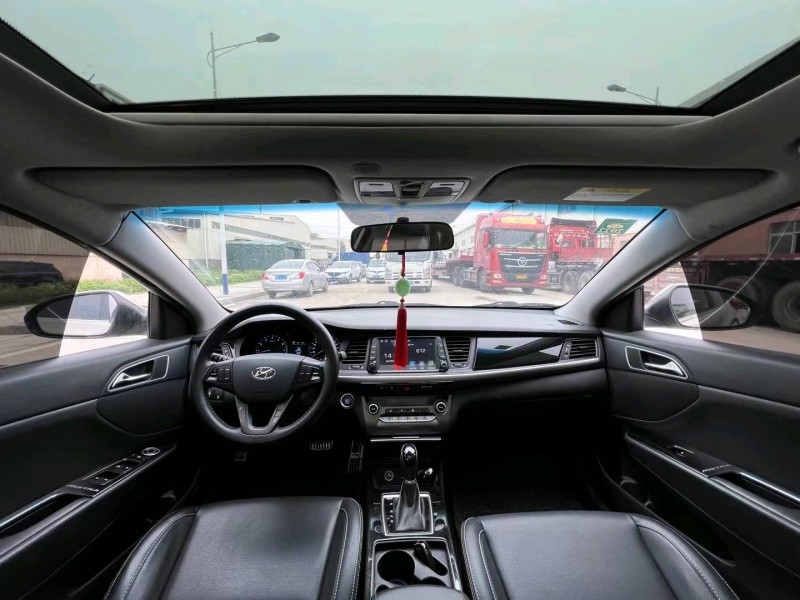 东莞18年现代名图6