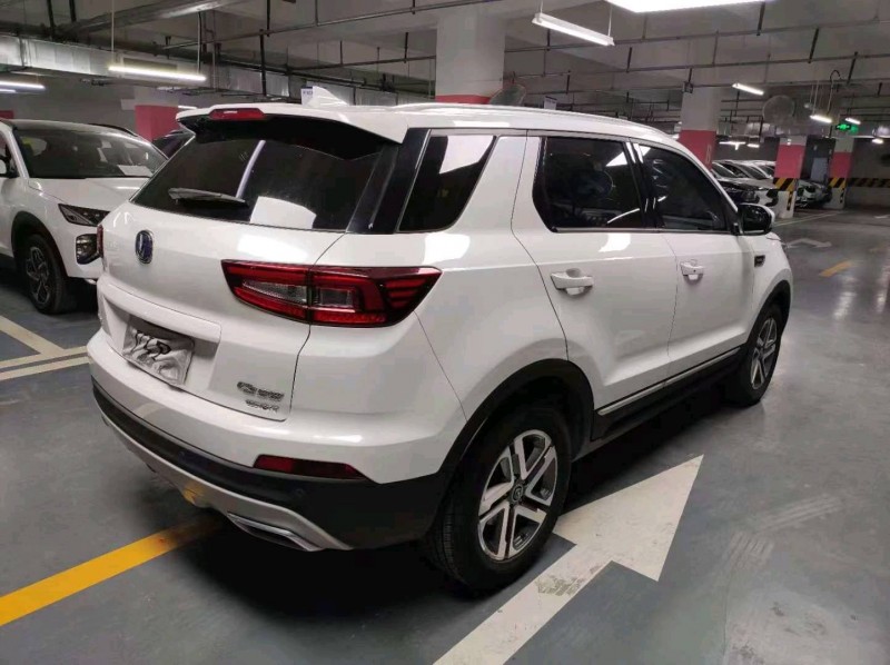 成都19年長安汽車CS558