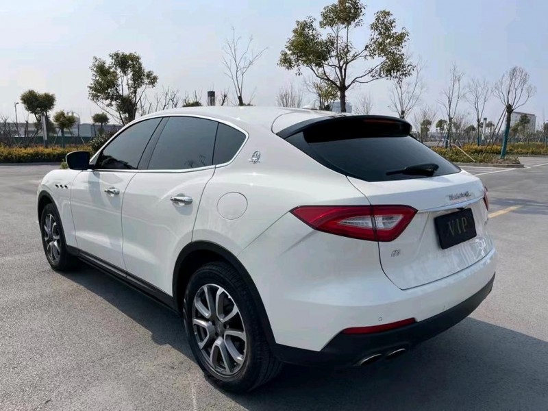 鹽城19年瑪莎拉蒂Levante9
