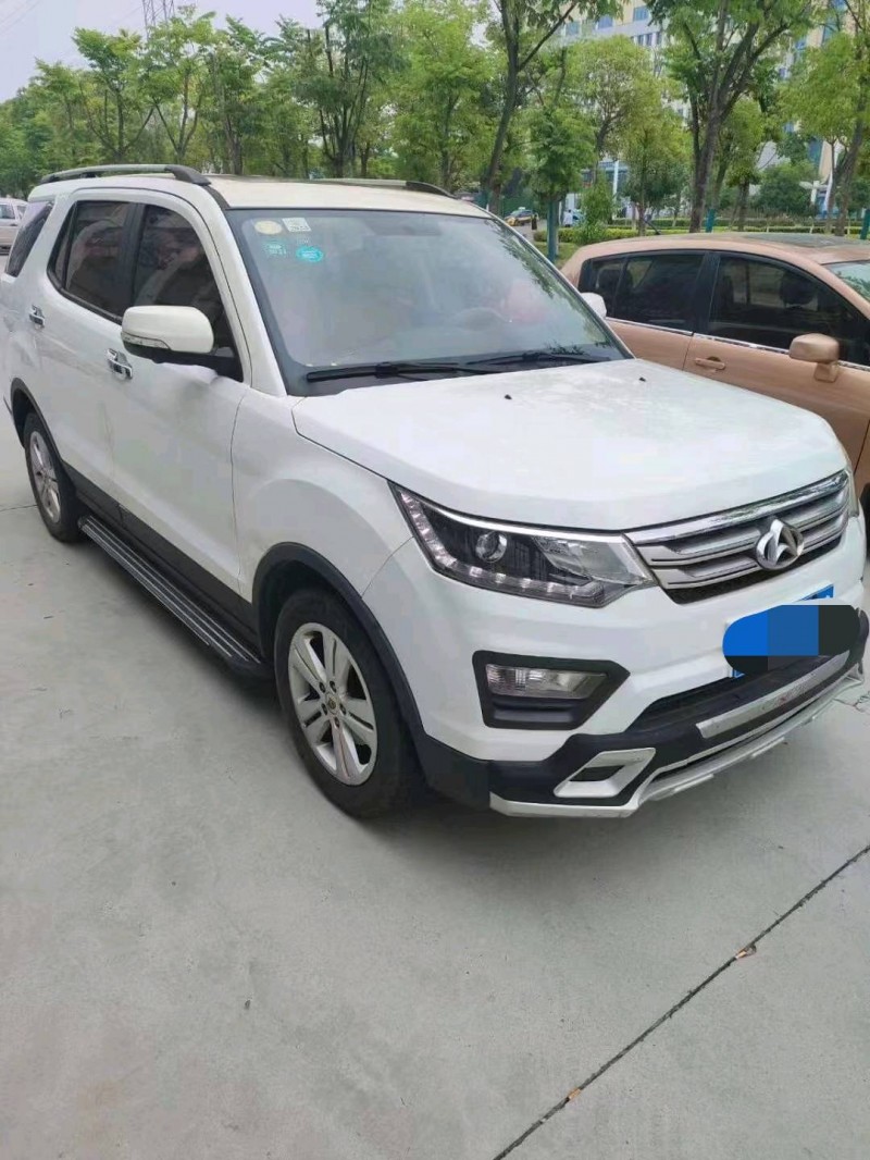 渭南17年長安汽車CX702