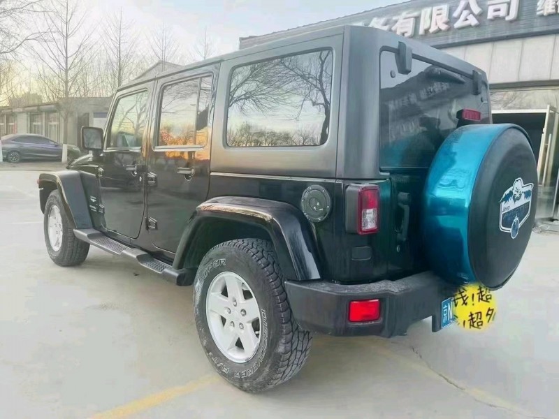 北京12年Jeep牧馬人8