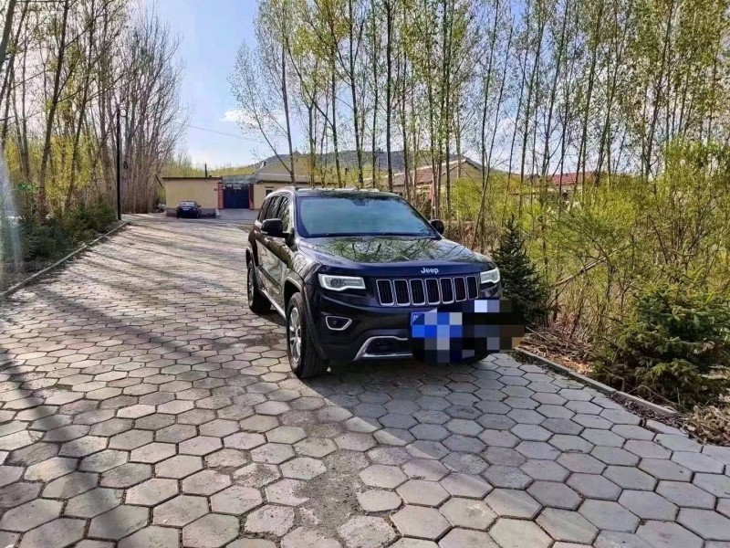 保定13年Jeep大切諾基2