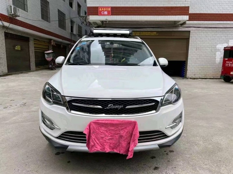 北京18年众泰大迈X51