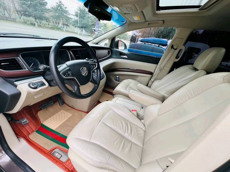 北京17年别克GL84