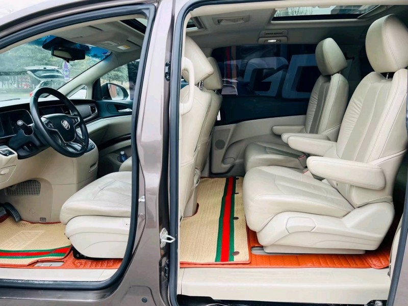 北京17年别克GL86