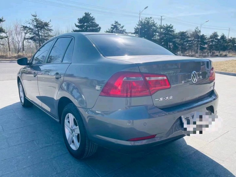 北京13年大众宝来7