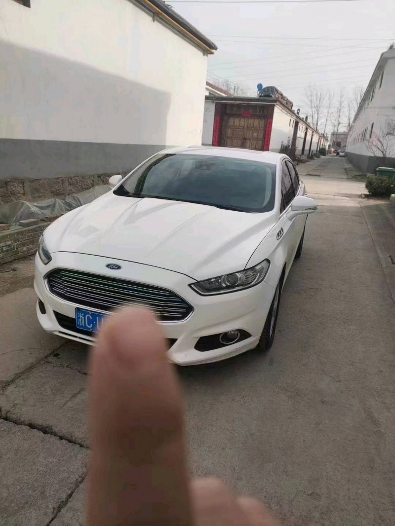 北京16年福特蒙迪欧4