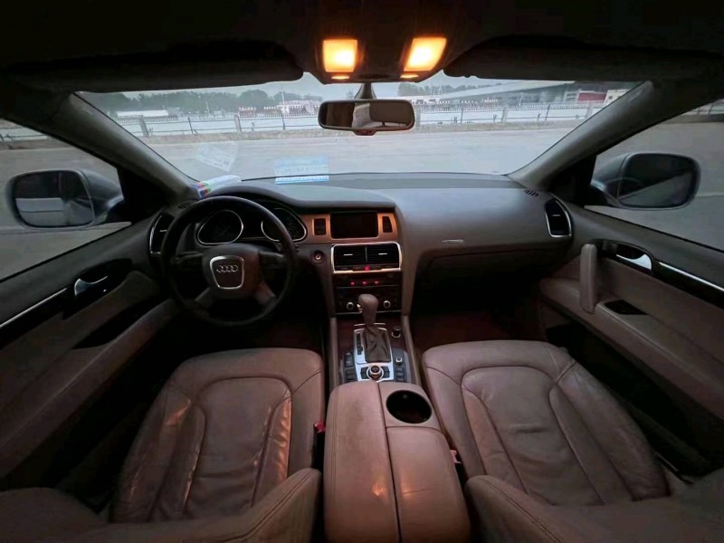 北京07年奥迪Q73