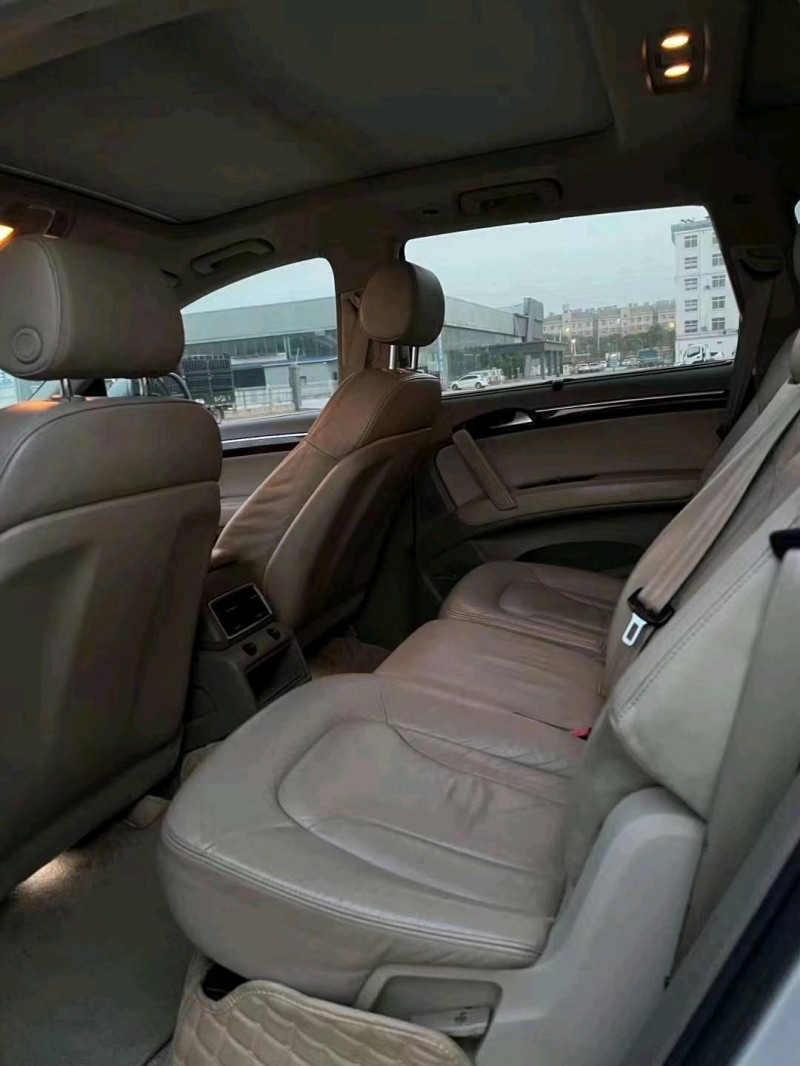 北京07年奥迪Q77