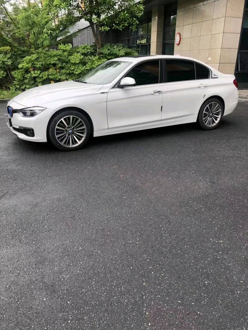 徐州19年宝马3系2