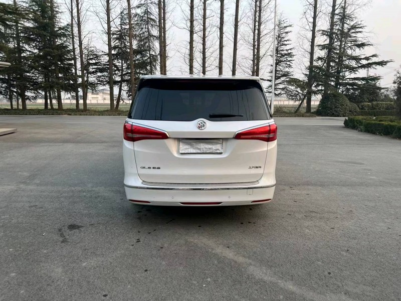 徐州18年别克GL81