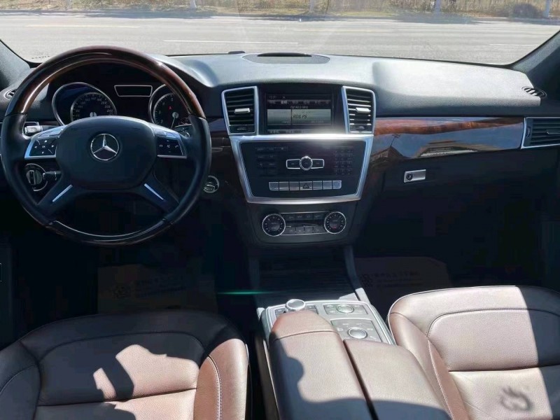 北京14年奔驰ML6