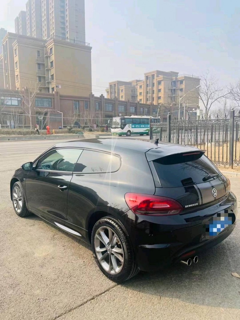 北京15年大众尚酷8