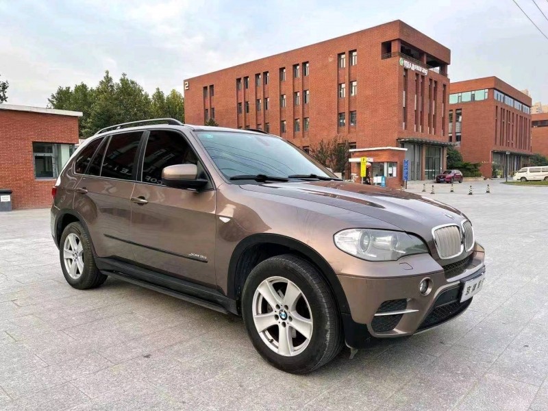 北京14年宝马X58